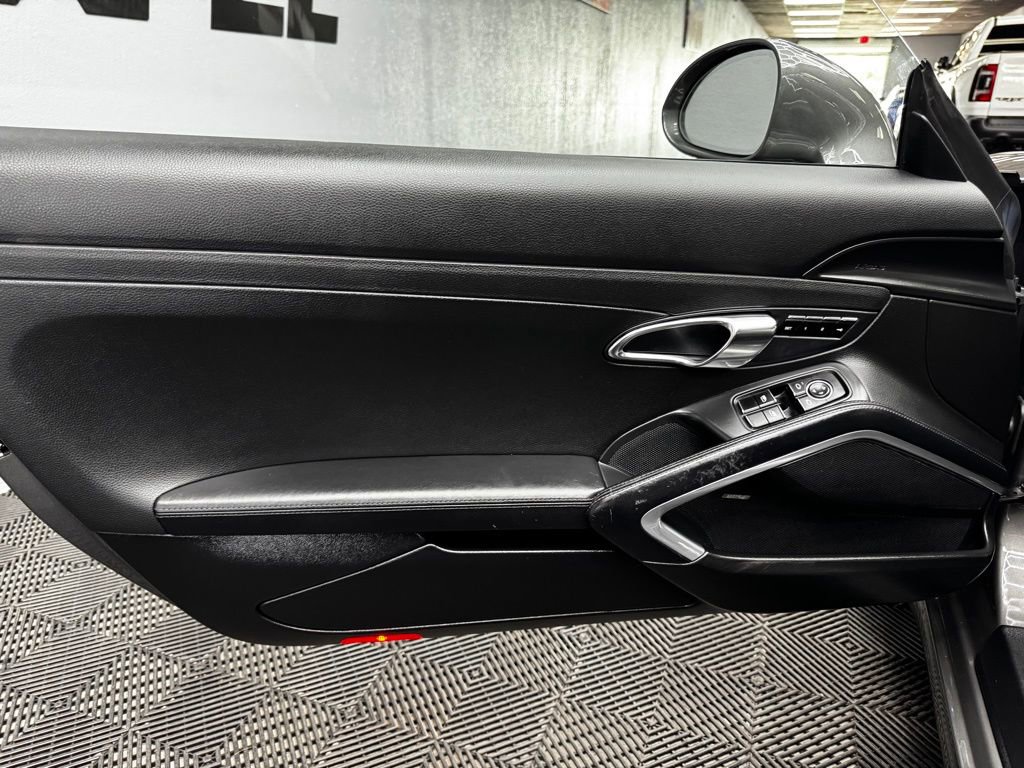 Used 2016 Porsche 911 Carrera S RWD image 35