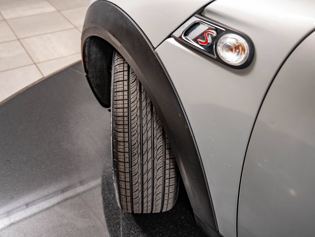 Used 2014 MINI Cooper S FWD image 45