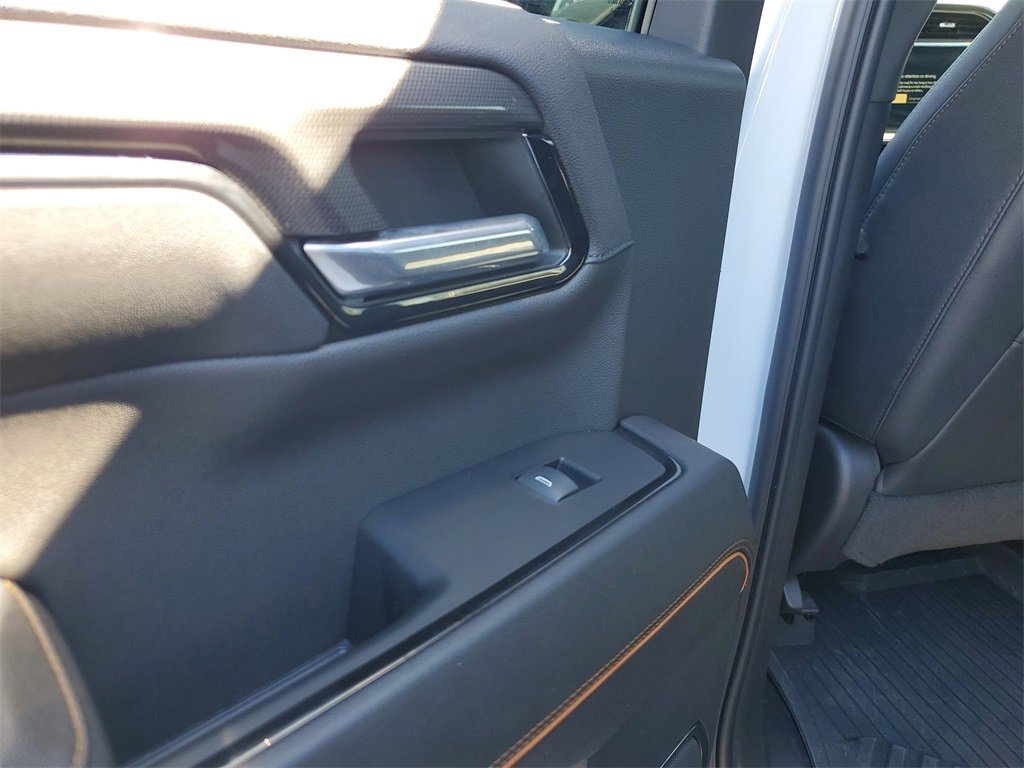 Used 2023 GMC Sierra 1500 AT4 w/ AT4 Premium Package image 15