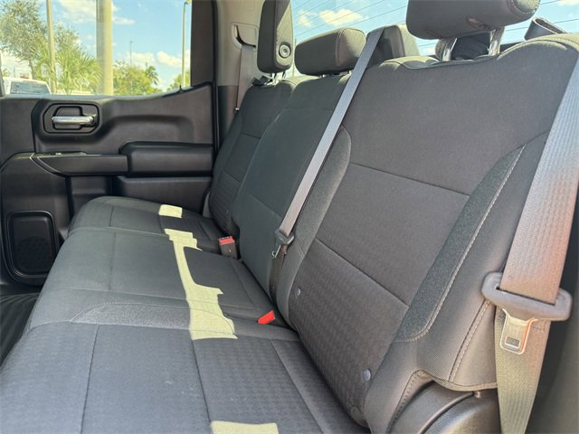 Used 2022 Chevrolet Silverado 1500 Custom image 17