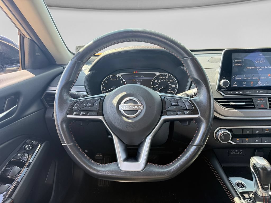 Used 2024 Nissan Altima 2.5 SR FWD image 14