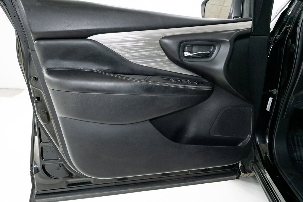 Used 2017 Nissan Murano S w/ Navigation Package image 8