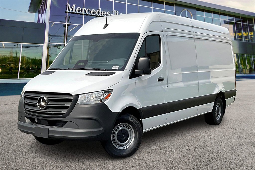 New 2025 Mercedes-Benz Sprinter 2500 image 2