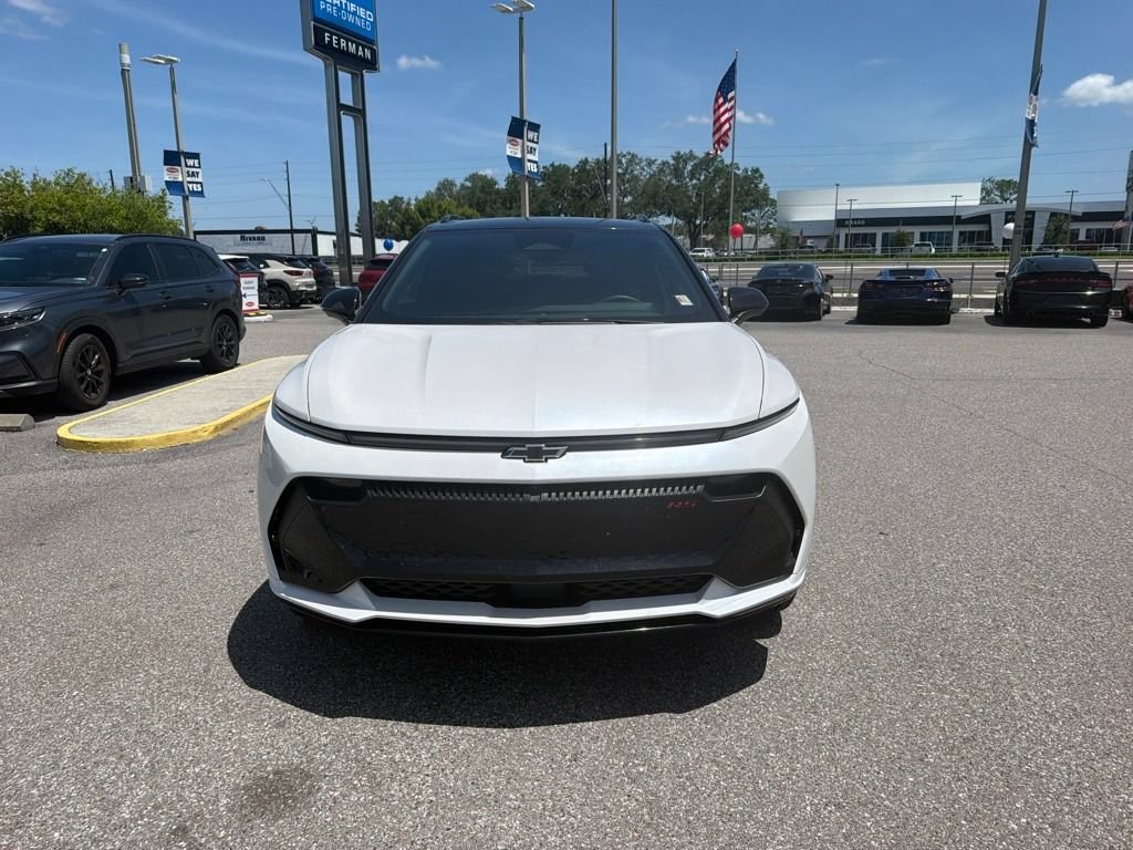 Used 2024 Chevrolet Equinox EV RS FWD image 14