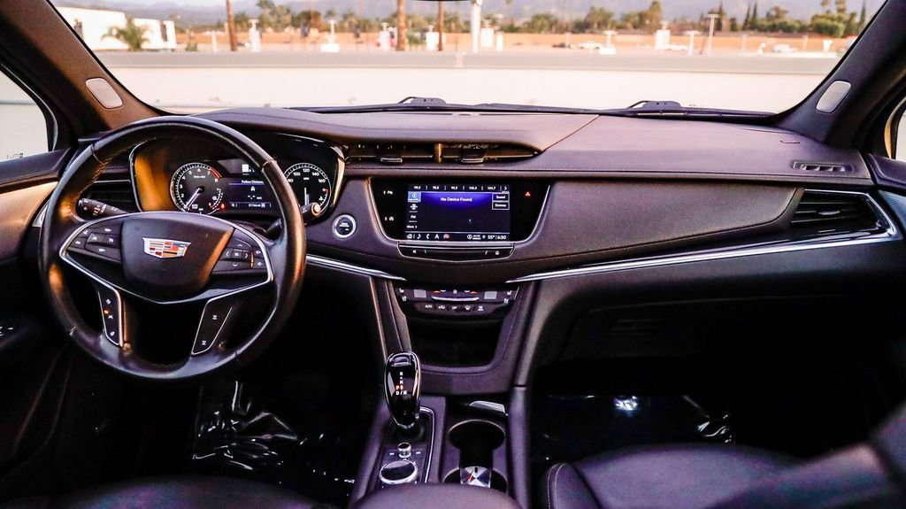 Used 2024 Cadillac XT5 Premium Luxury image 15