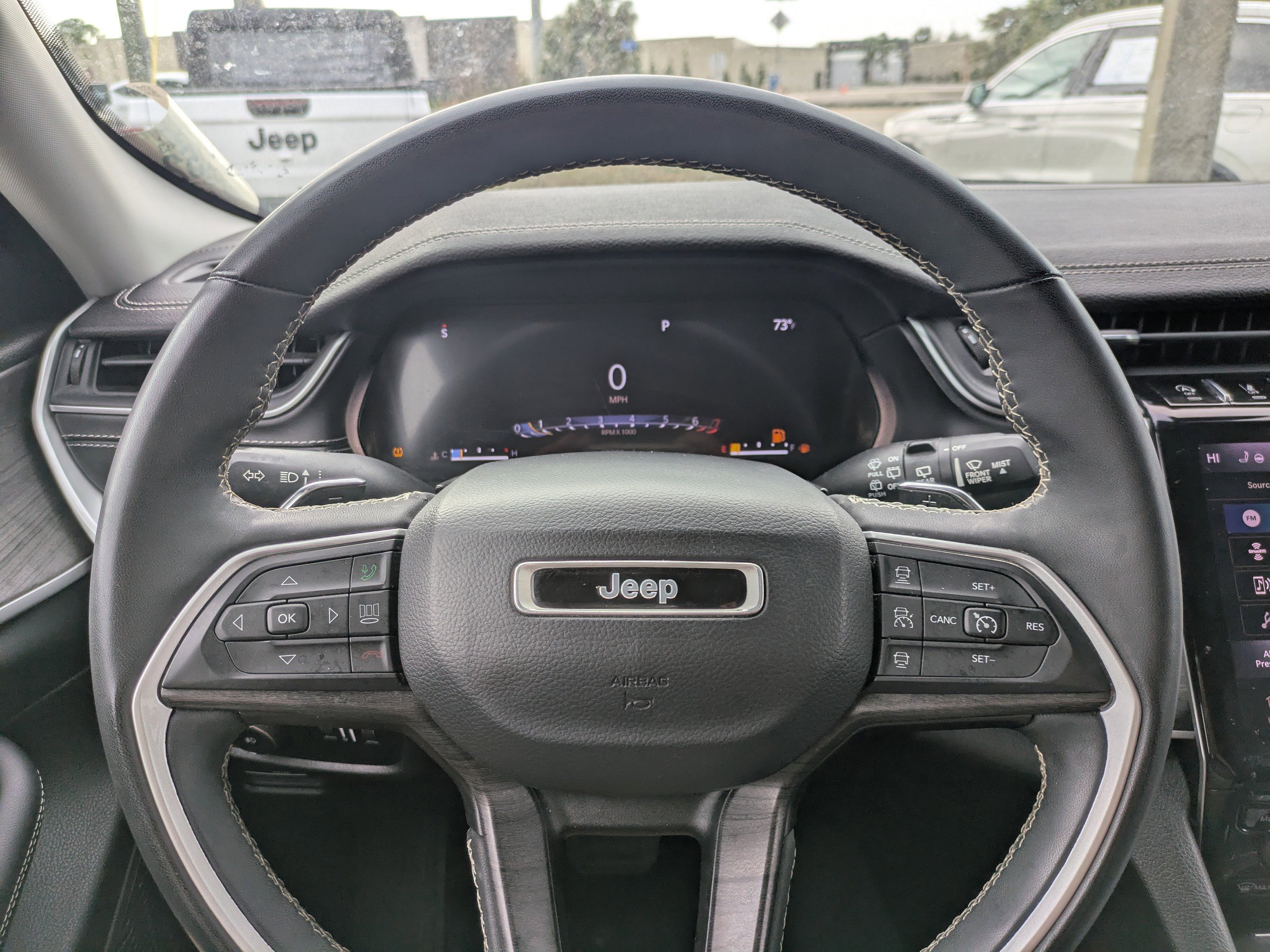 Used 2023 Jeep Grand Cherokee Limited AWD/4WD image 22