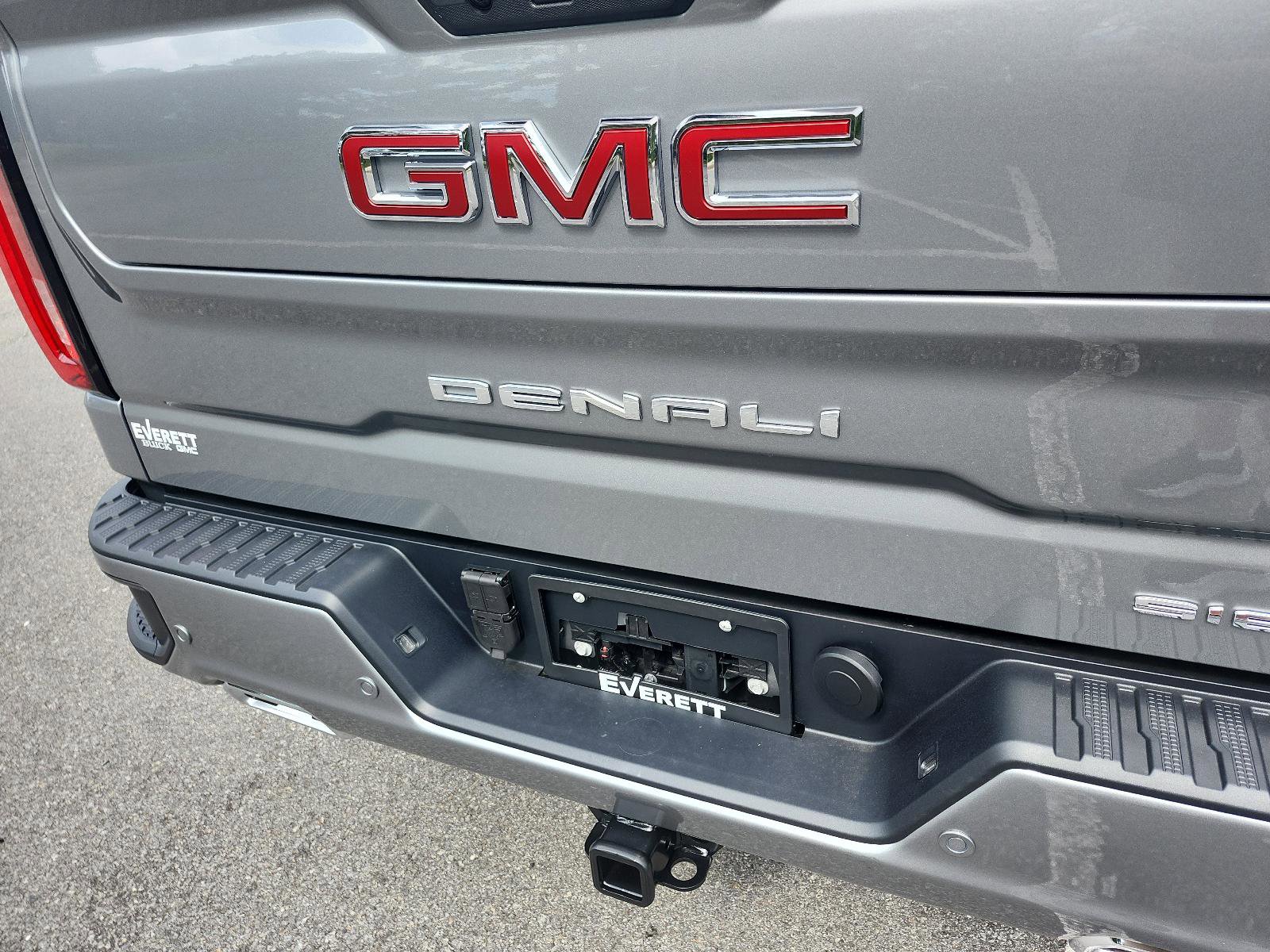 New 2026 GMC Sierra 1500 Denali w/ Denali Reserve Package image 4