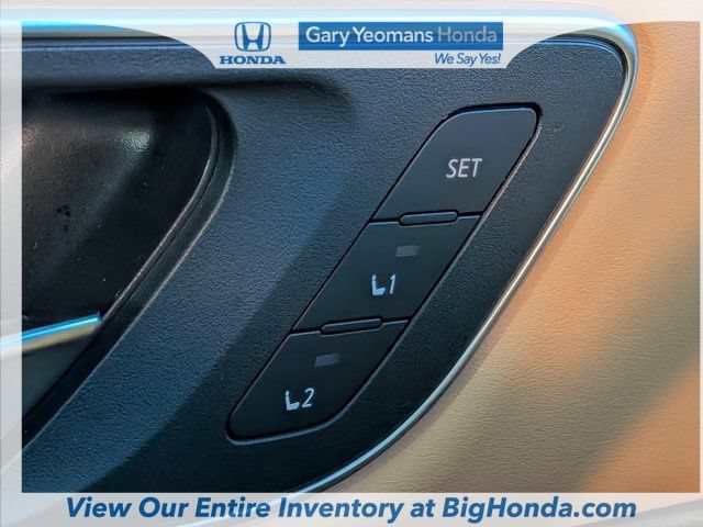 Used 2023 Nissan Rogue Platinum w/ Platinum Premium Package FWD image 26