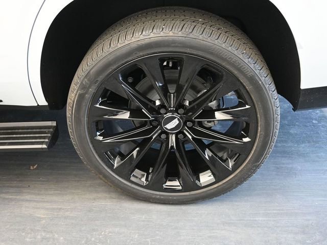 New 2026 Cadillac Escalade Platinum Sport w/ LPO, ONYX Package AWD/4WD image 10