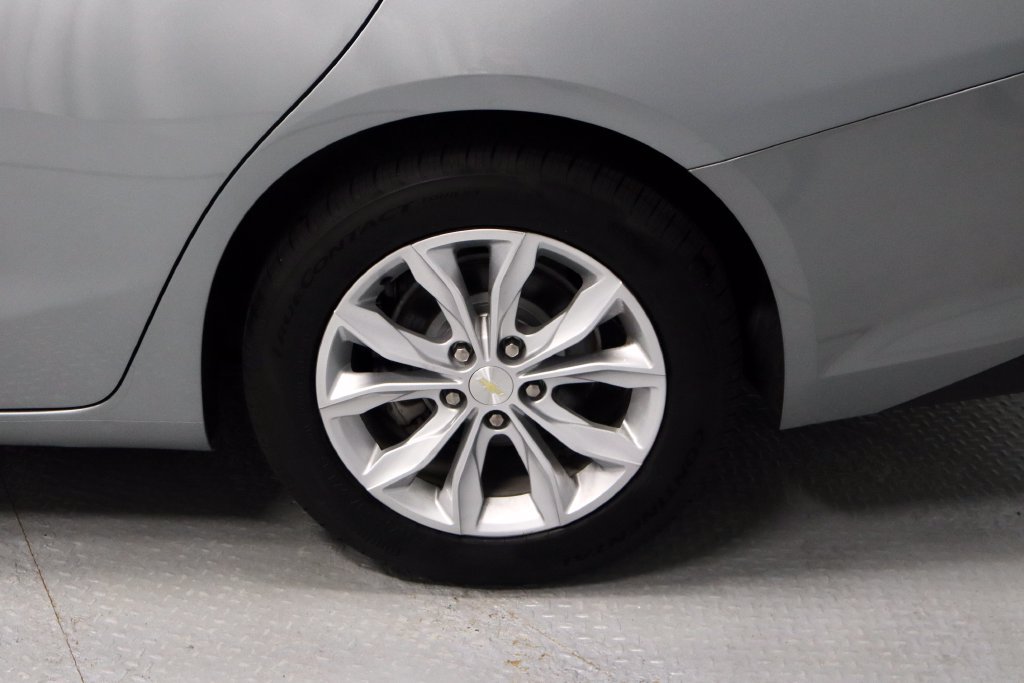 Used 2023 Chevrolet Malibu LT FWD image 18