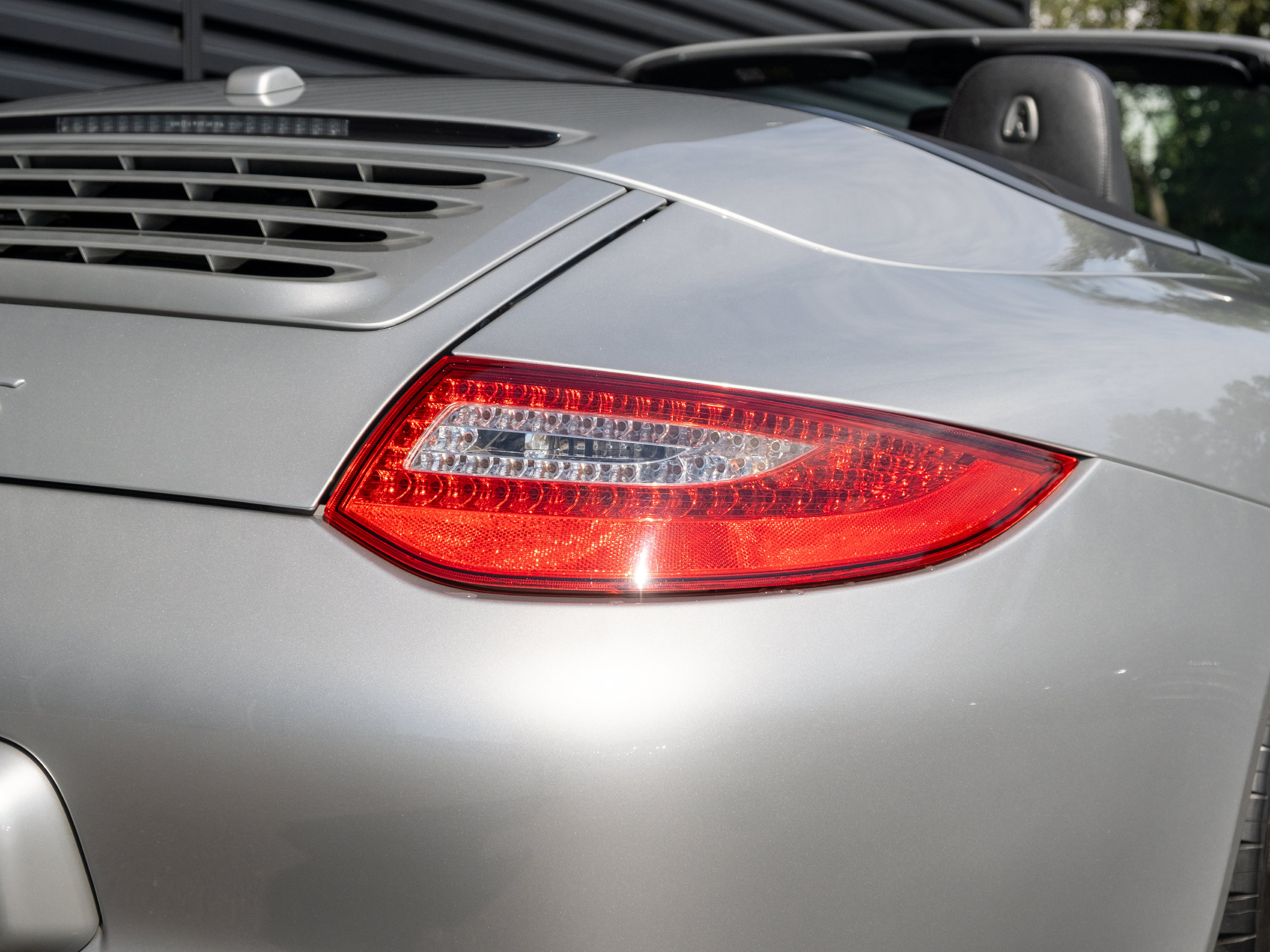 Used 2009 Porsche 911 Carrera S RWD image 19