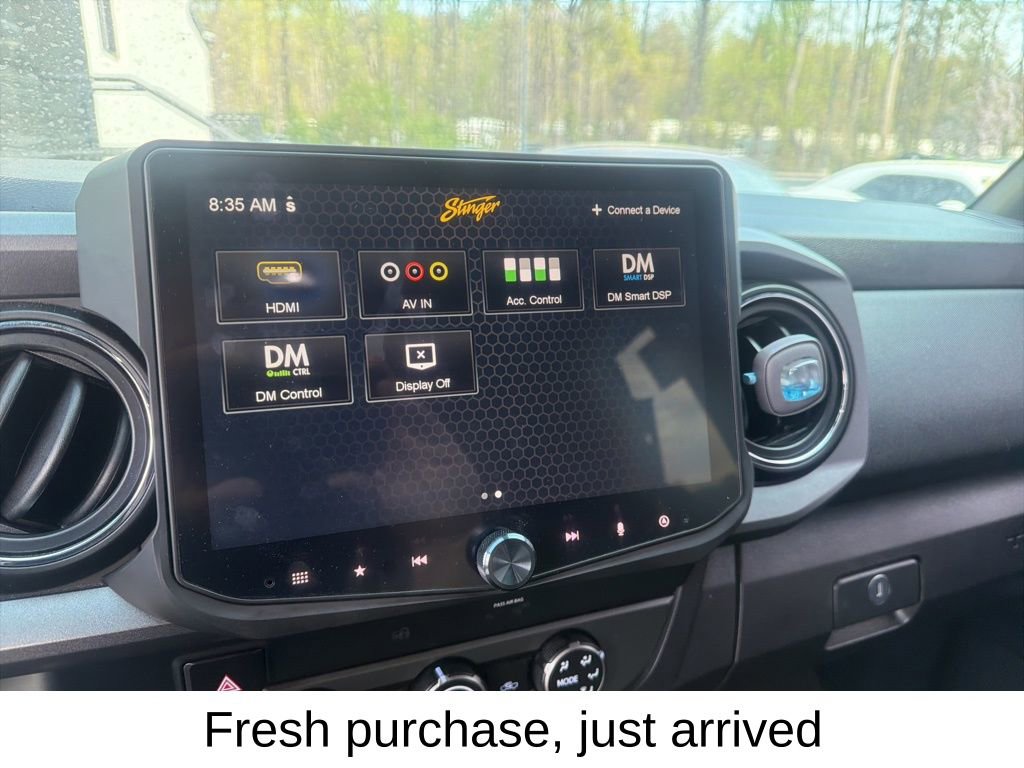 Used 2020 Toyota Tacoma TRD Off-Road image 17