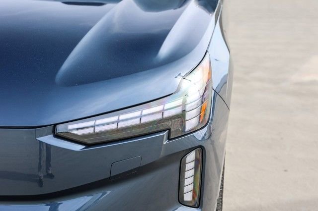 New 2025 Volvo EX90 Plus image 11