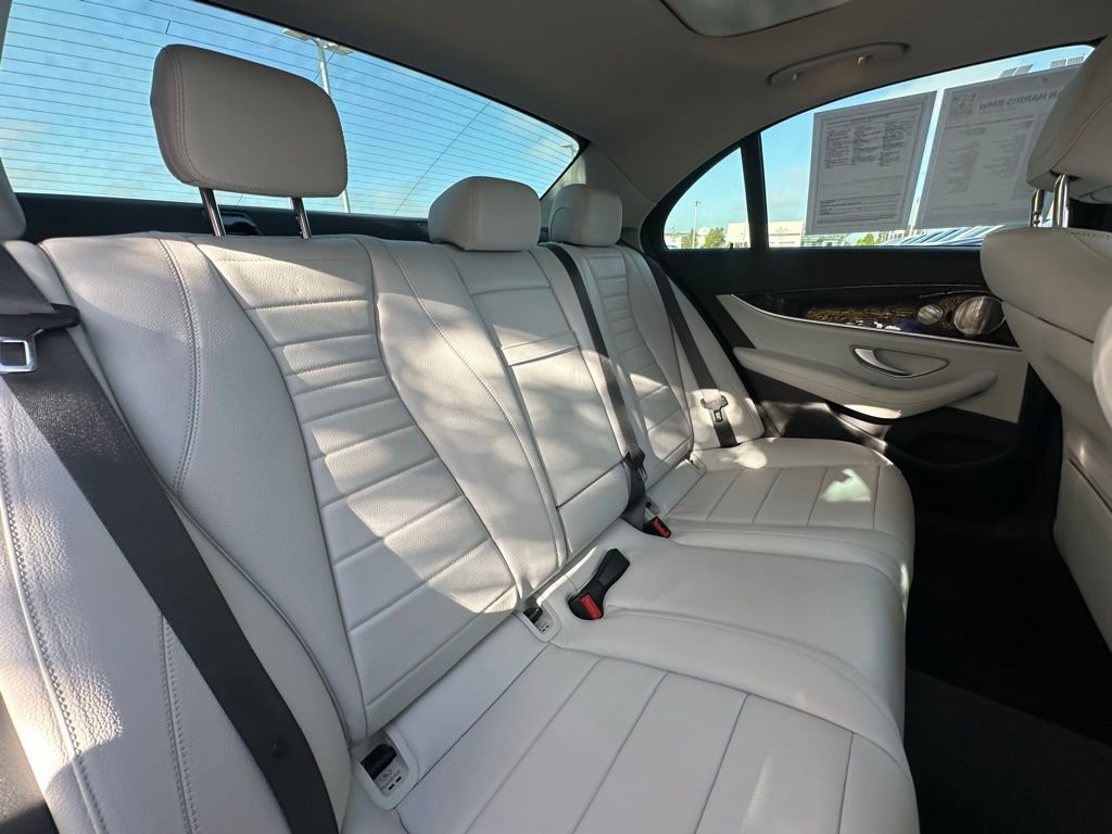 Used 2023 Mercedes-Benz E 450 4MATIC Sedan image 24