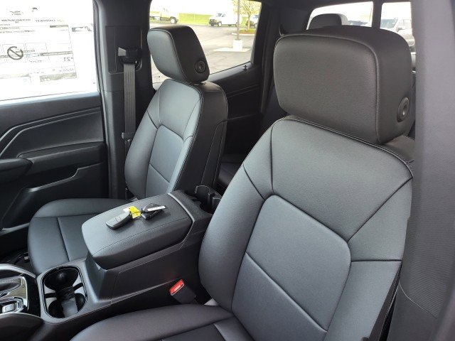 New 2026 Chevrolet Colorado W/T w/ WT Custom Package RWD image 12