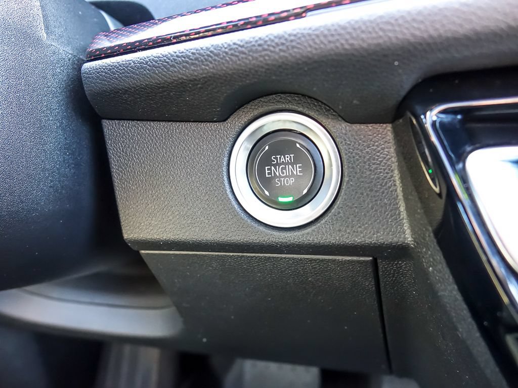 Used 2024 Chevrolet Traverse RS w/ LPO, Floor Liner Package AWD/4WD image 21
