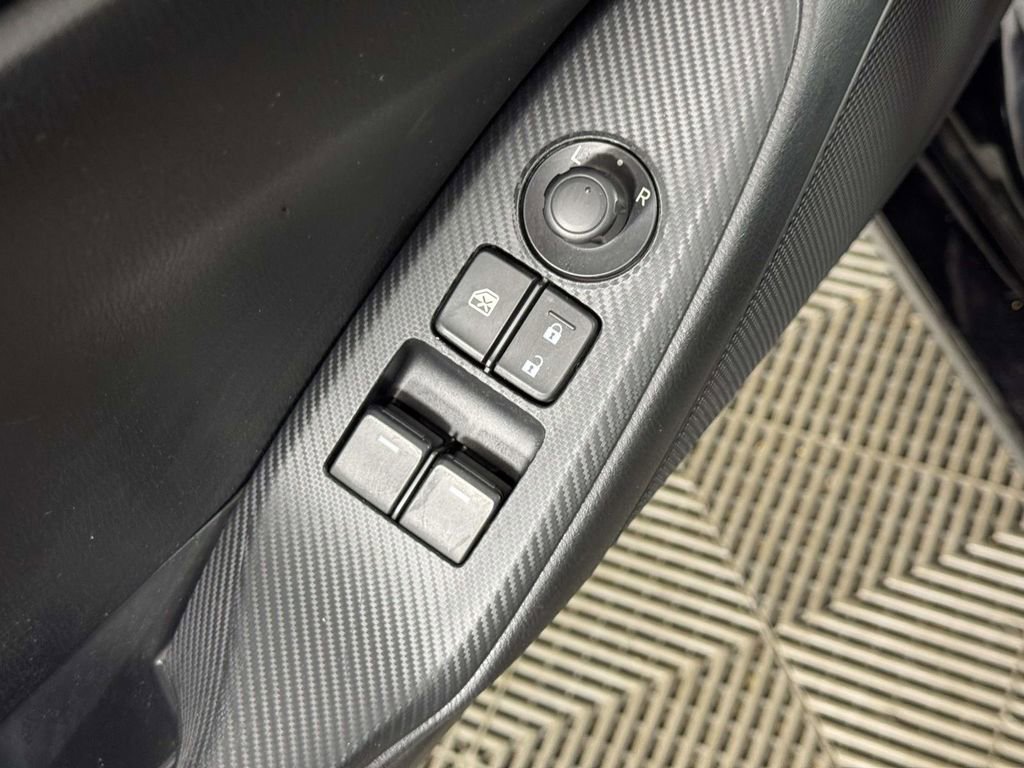 Used 2024 MAZDA MX-5 Miata Sport RWD image 18