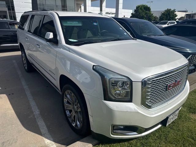 Used 2017 GMC Yukon XL Denali w/ Open Road Package RWD image 2
