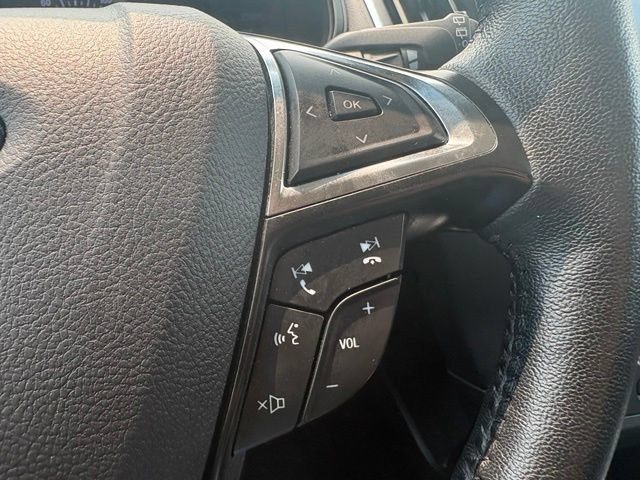 Used 2024 Ford Edge Titanium AWD/4WD image 25
