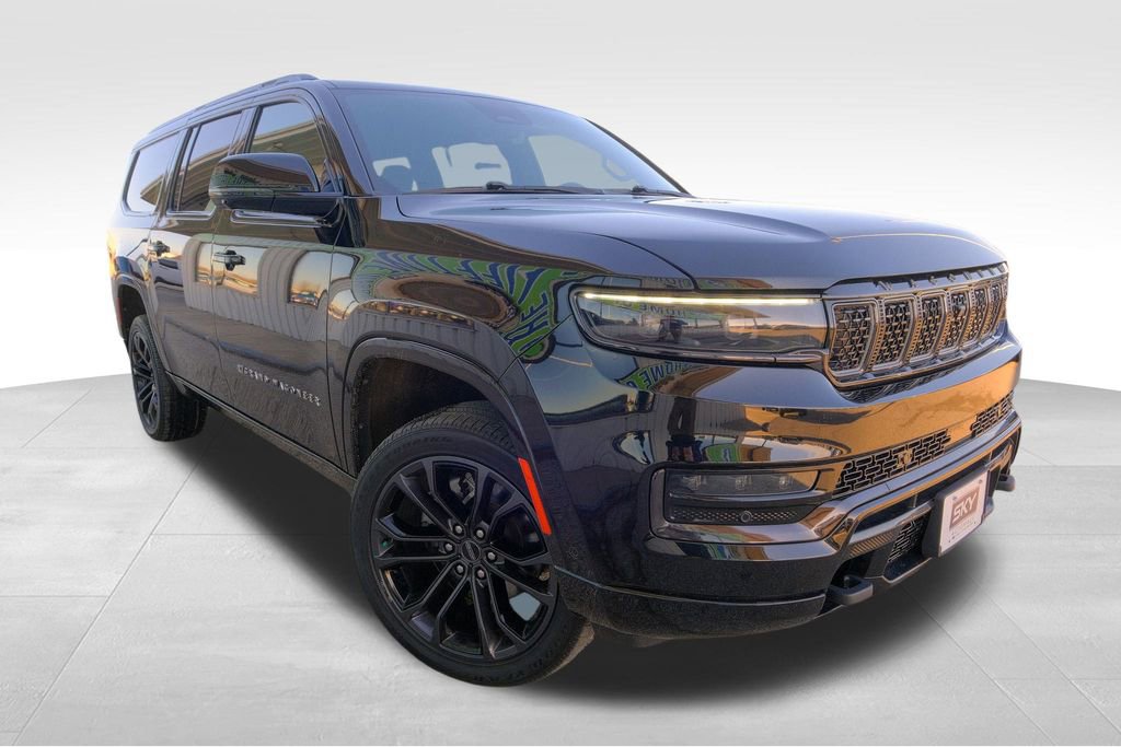 Used 2023 Jeep Grand Wagoneer L Series III w/ Rear Seat Video Group 1 image 11