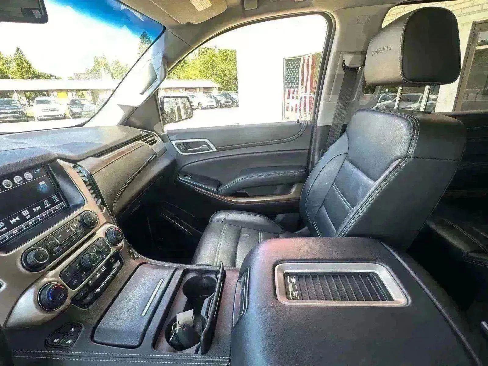 Used 2018 GMC Yukon XL Denali w/ Denali Ultimate Package image 26