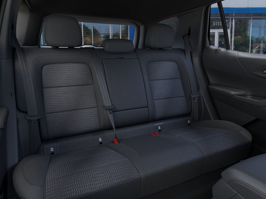 New 2026 Chevrolet Equinox LT w/ LPO, Floor Liner Package FWD image 17