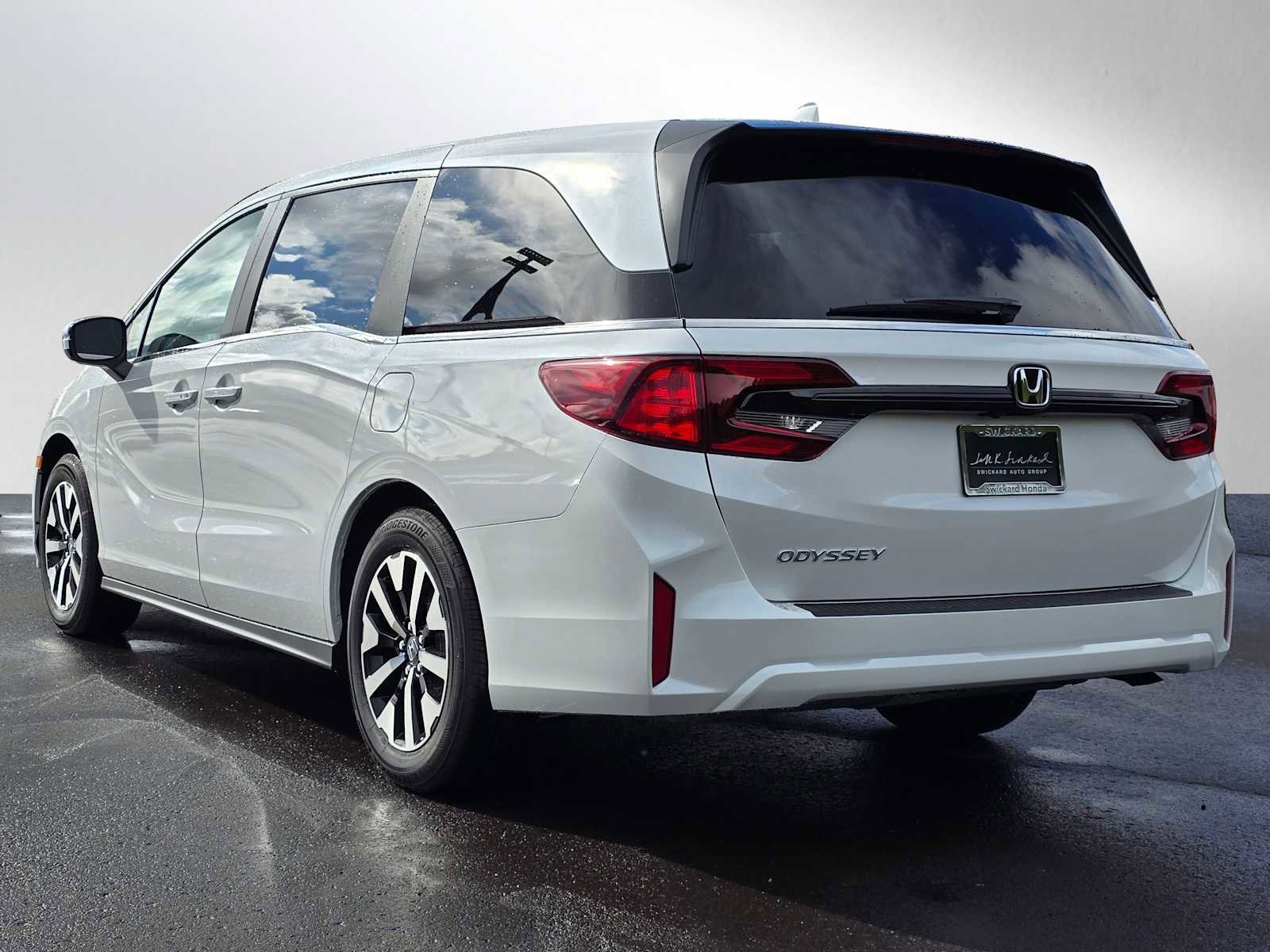 New 2026 Honda Odyssey EX-L image 5