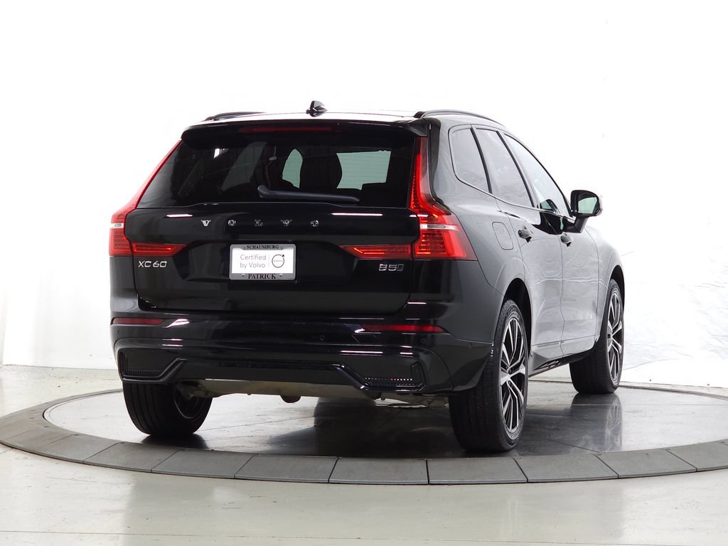Certified 2025 Volvo XC60 B5 Plus AWD/4WD image 9