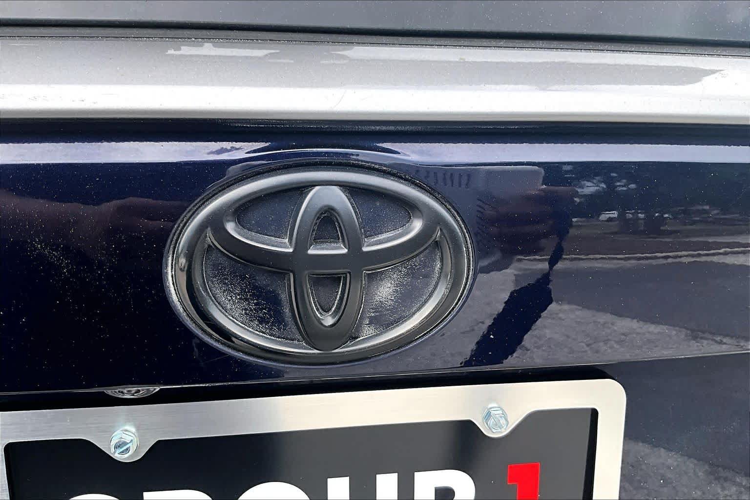 Used 2019 Toyota RAV4 Limited w/ Advanced Technology Package AWD/4WD image 31