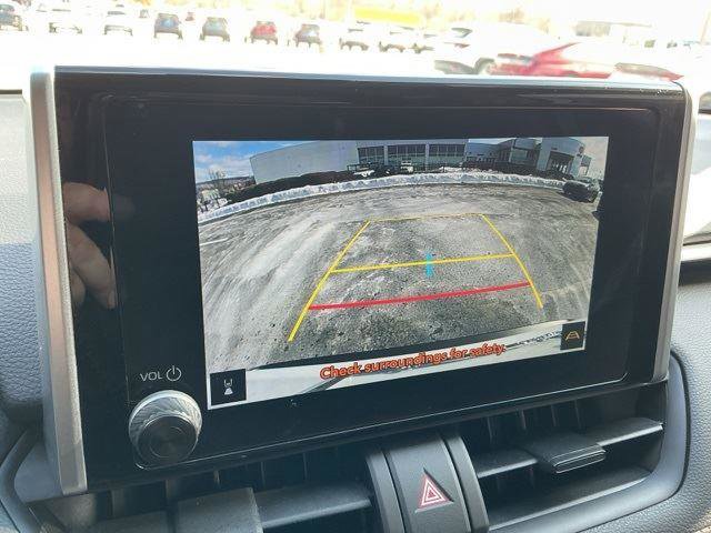 Used 2024 Toyota RAV4 LE image 17