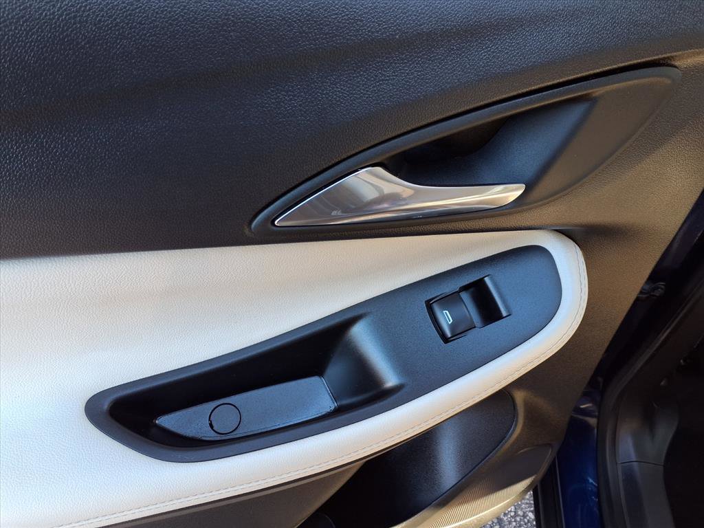 Used 2023 Buick Encore GX Preferred image 18