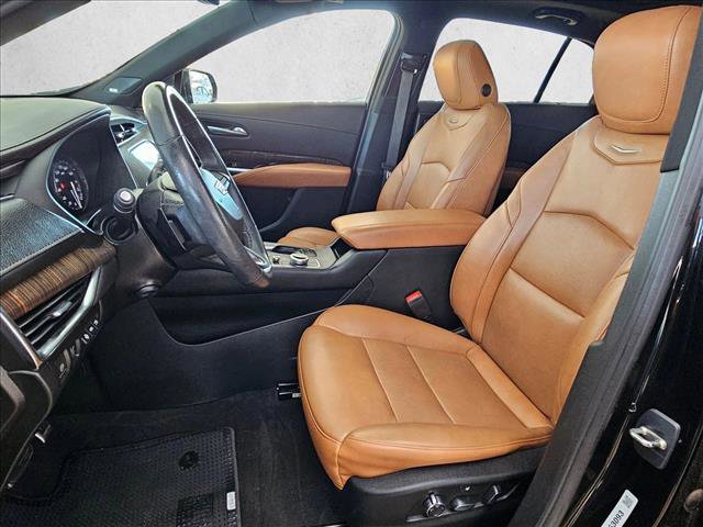 Used 2023 Cadillac XT4 Sport image 18