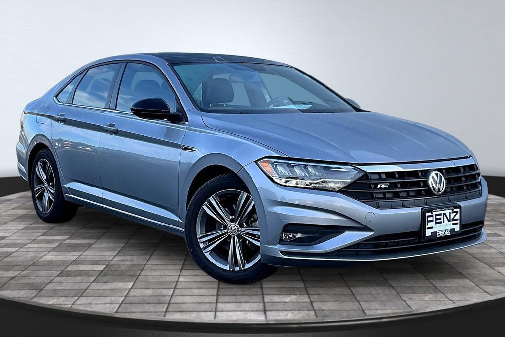 Used 2021 Volkswagen Jetta R-Line FWD image 3