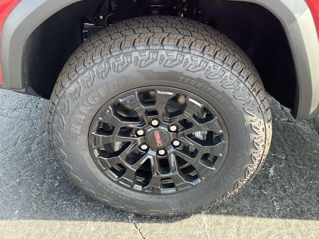 New 2026 GMC Canyon Elevation RWD image 11