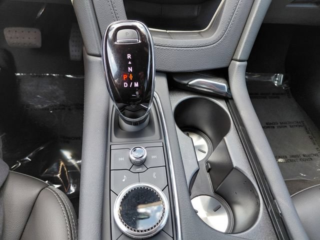 Certified 2026 Cadillac XT5 Luxury FWD image 18