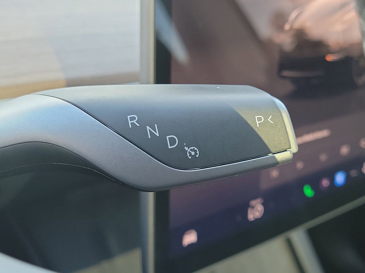 Used 2024 Tesla Model Y Long Range image 31