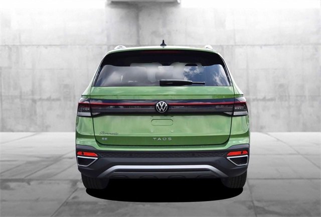 New 2025 Volkswagen Taos SE image 6