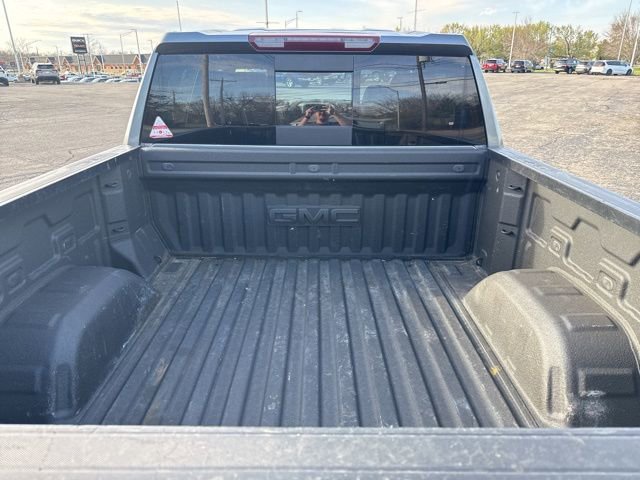 Used 2022 GMC Sierra 1500 SLT w/ SLT Premium Package image 14