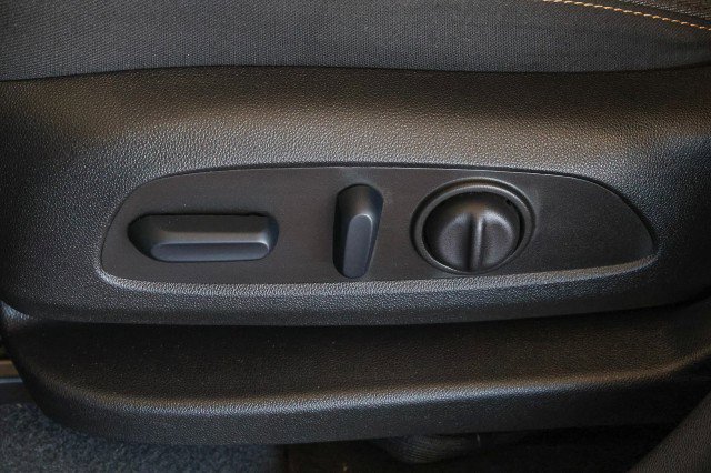 Used 2023 Chevrolet Equinox LT FWD image 10