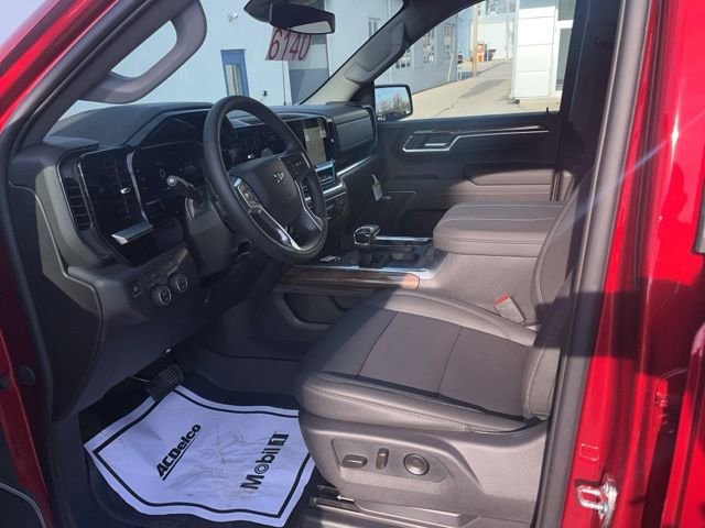 New 2026 Chevrolet Silverado 1500 RST w/ Dark Appearance Package image 22