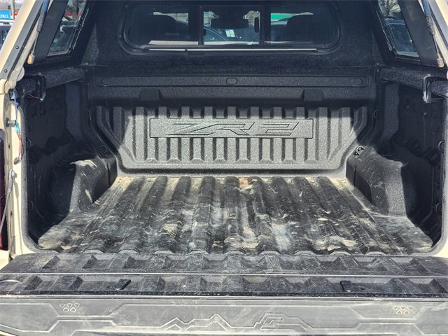Used 2023 Chevrolet Colorado ZR2 w/ ZR2 Convenience Package III image 13