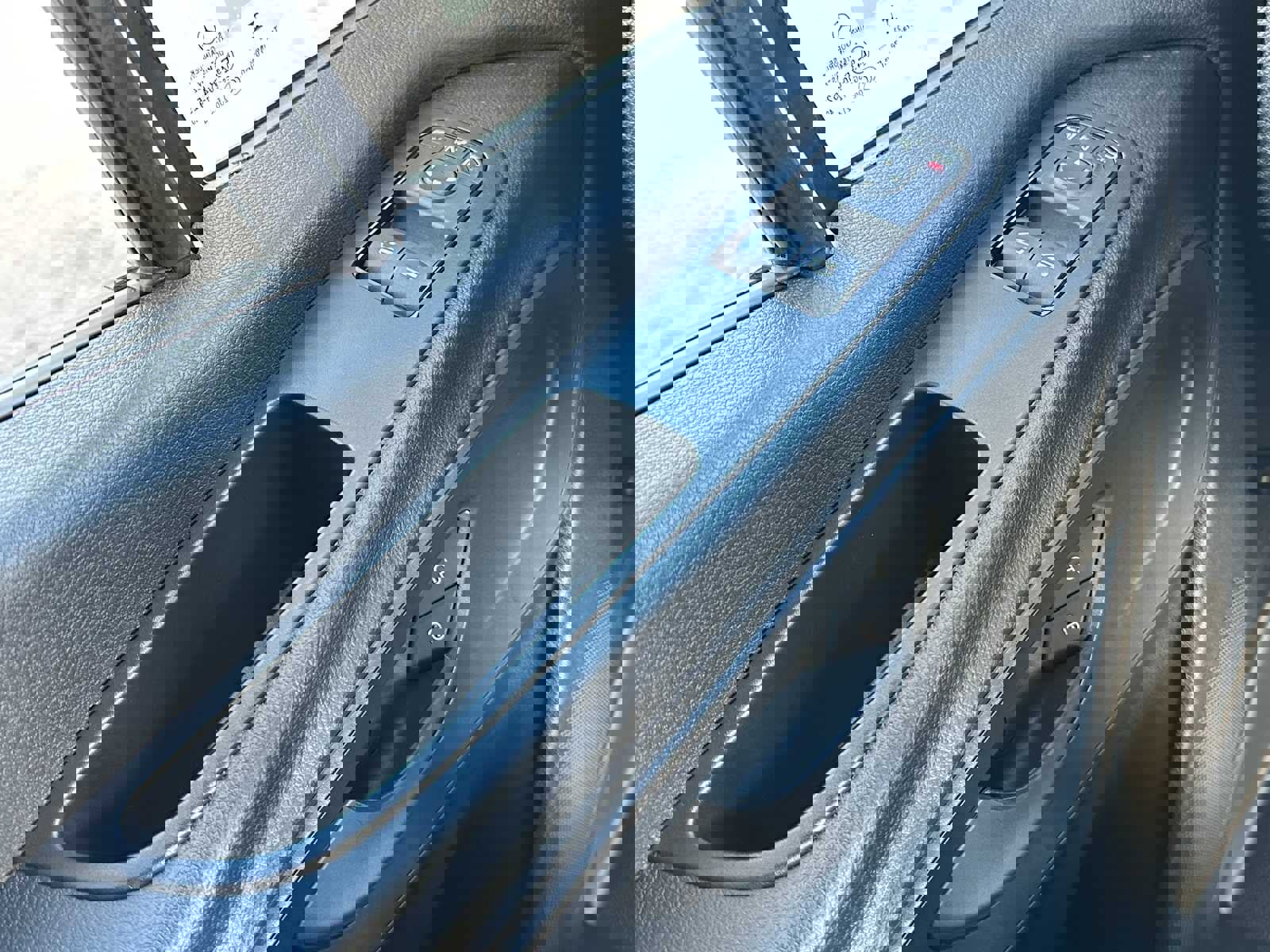 Used 2023 Mercedes-Benz Sprinter 1500 image 33