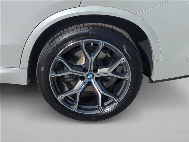 New 2026 BMW X5 sDrive40i image 10