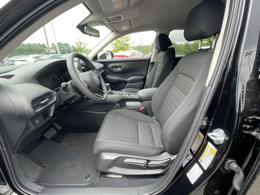 Used 2026 Honda HR-V LX image 17
