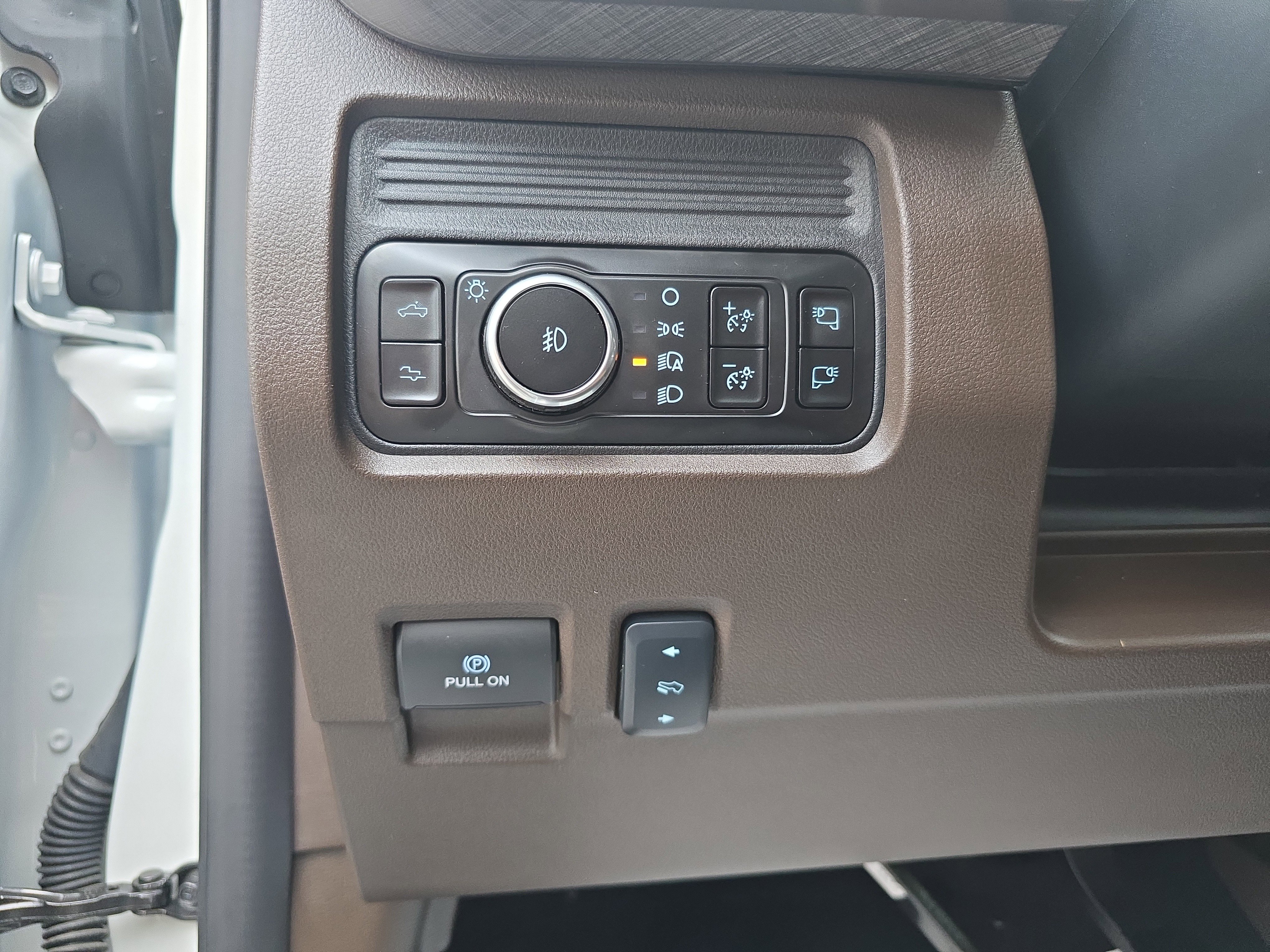 Used 2025 Ford F450 King Ranch w/ Chrome Package image 21