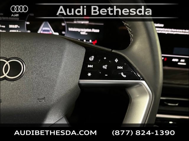 Certified 2025 Audi Q5 Premium w/ Convenience Package AWD/4WD image 18