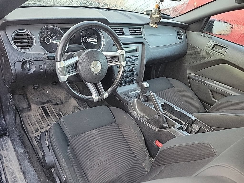 Used 2014 Ford Mustang Coupe RWD image 7