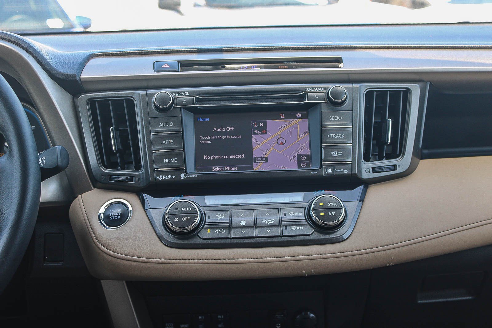 Used 2014 Toyota RAV4 Limited AWD/4WD image 14