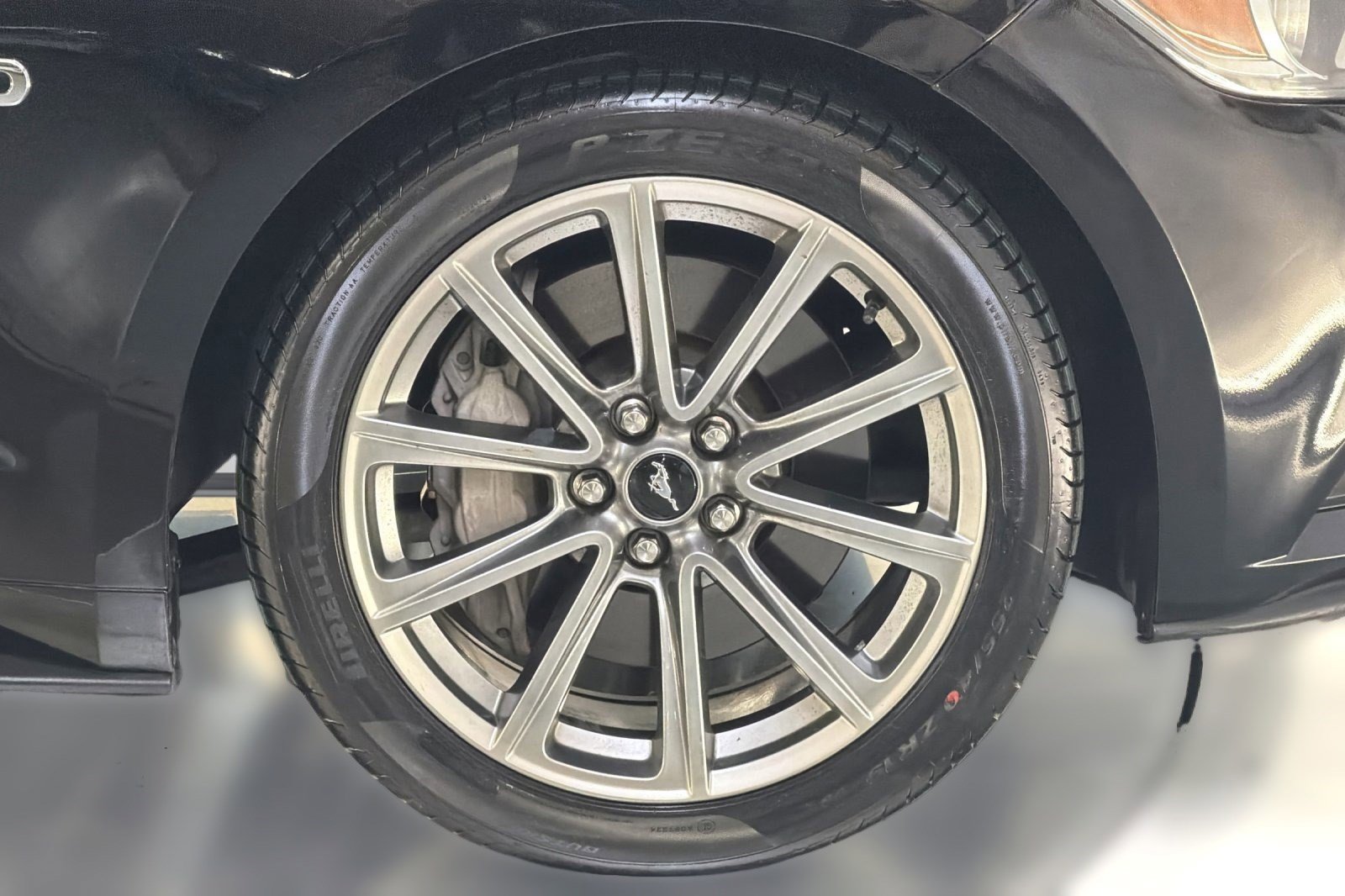 Used 2016 Ford Mustang GT Premium image 12