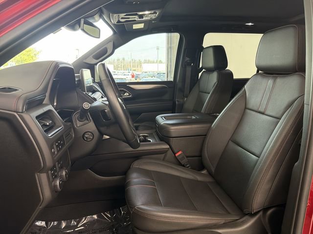Used 2023 Chevrolet Suburban RST w/ Luxury Package image 25